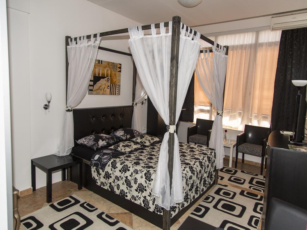 Apart Hotel Kalonis Skopje Ruang foto