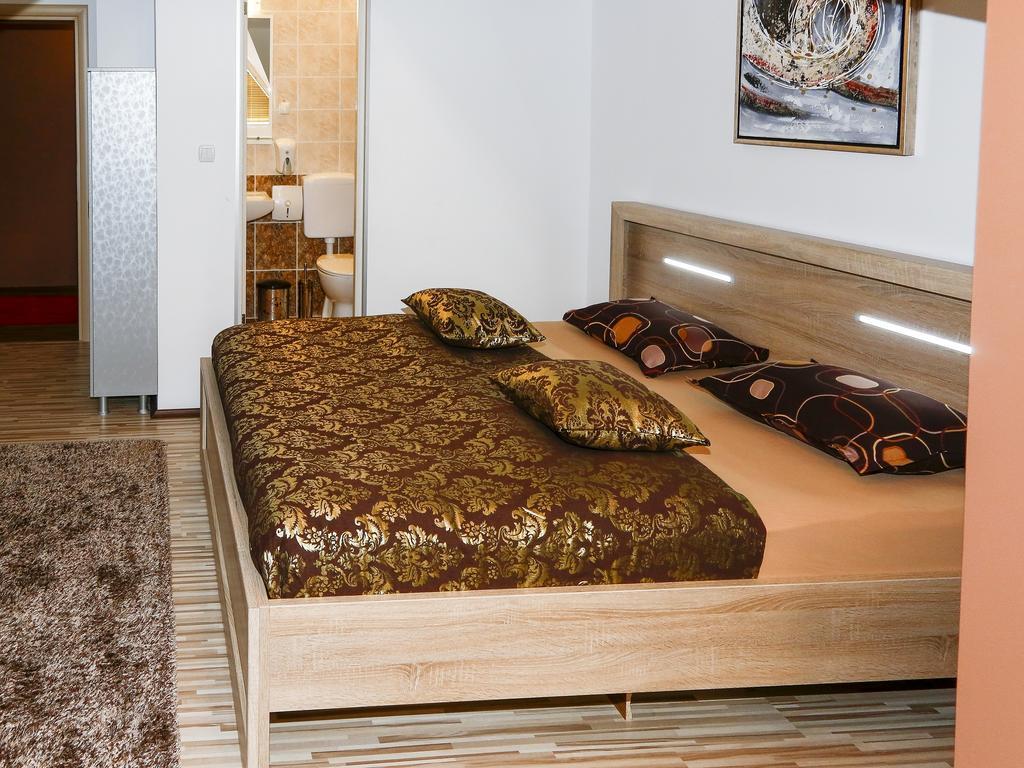 Apart Hotel Kalonis Skopje Ruang foto