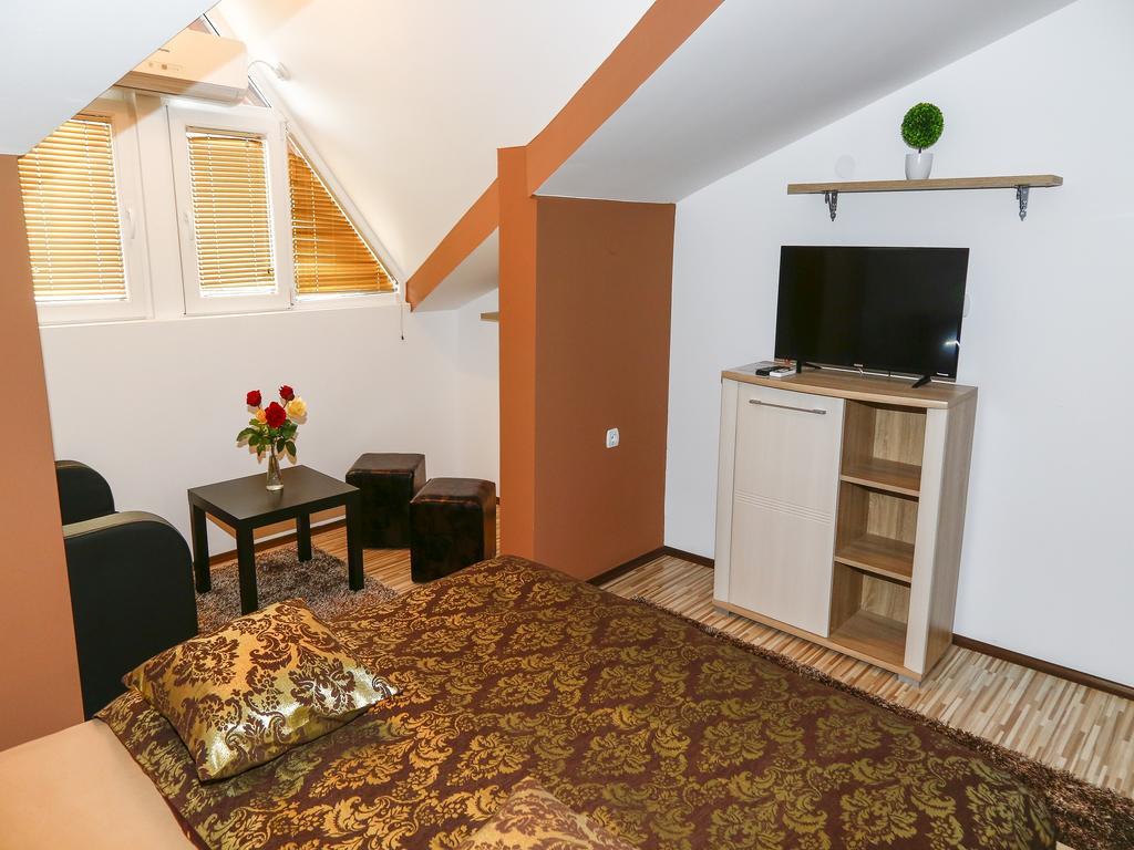 Apart Hotel Kalonis Skopje Ruang foto